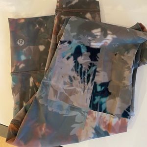 Lululemon print wunder under tights high waisted